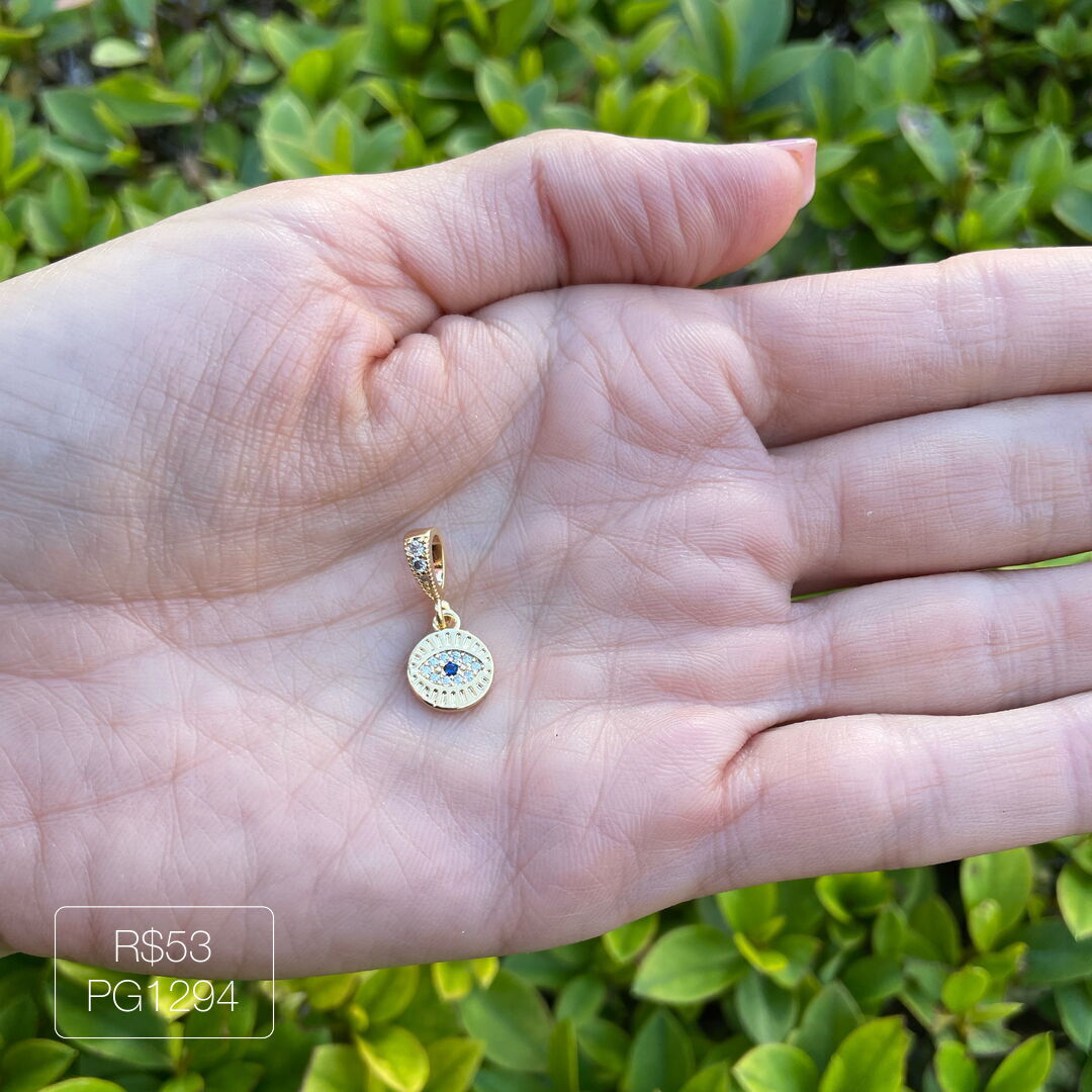 Pingente de Olho Grego Cravejado Cristal Dourado